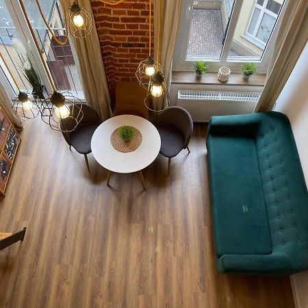 Urokliwy Loft W Ncl Kamienica Vabank 34 Lägenhet Łódź Exteriör bild