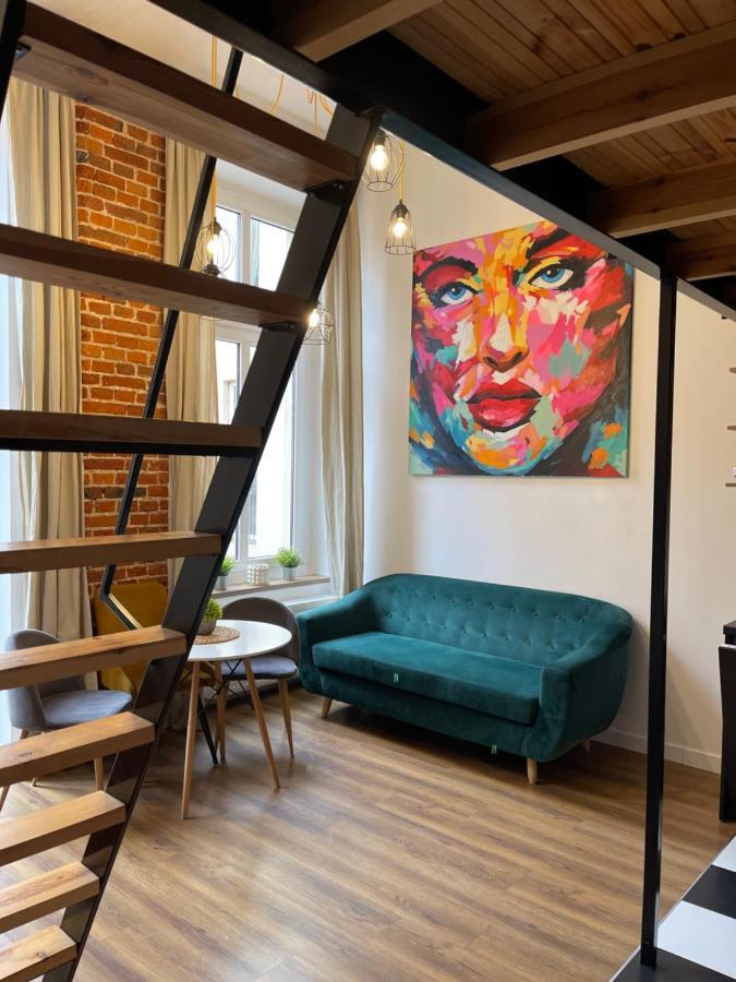 Urokliwy Loft W Ncl Kamienica Vabank 34 Lägenhet Łódź Exteriör bild